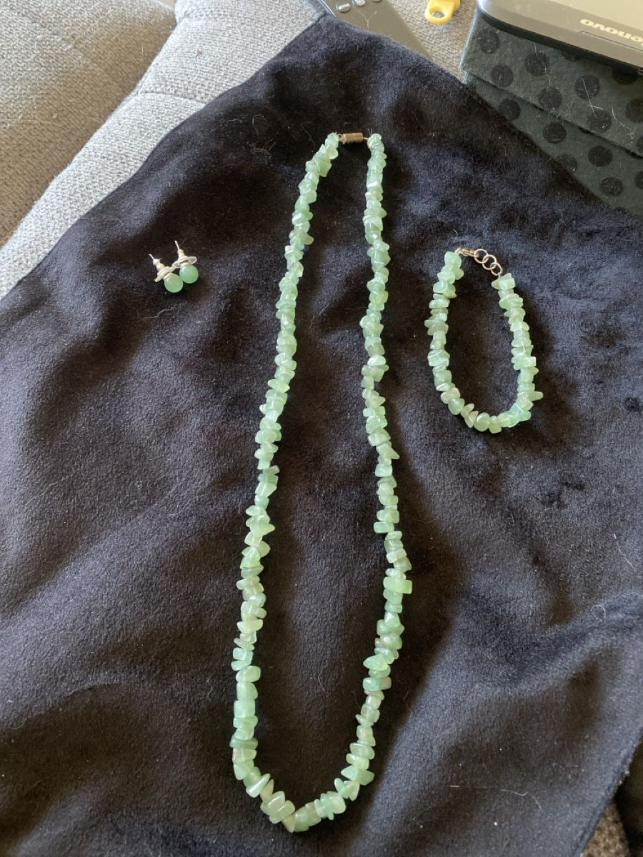 Catenine: Echte Set Jade Kette Ohrrige Armband 65cm – Usato da Läufelfingen venduto da Alles_Garantie