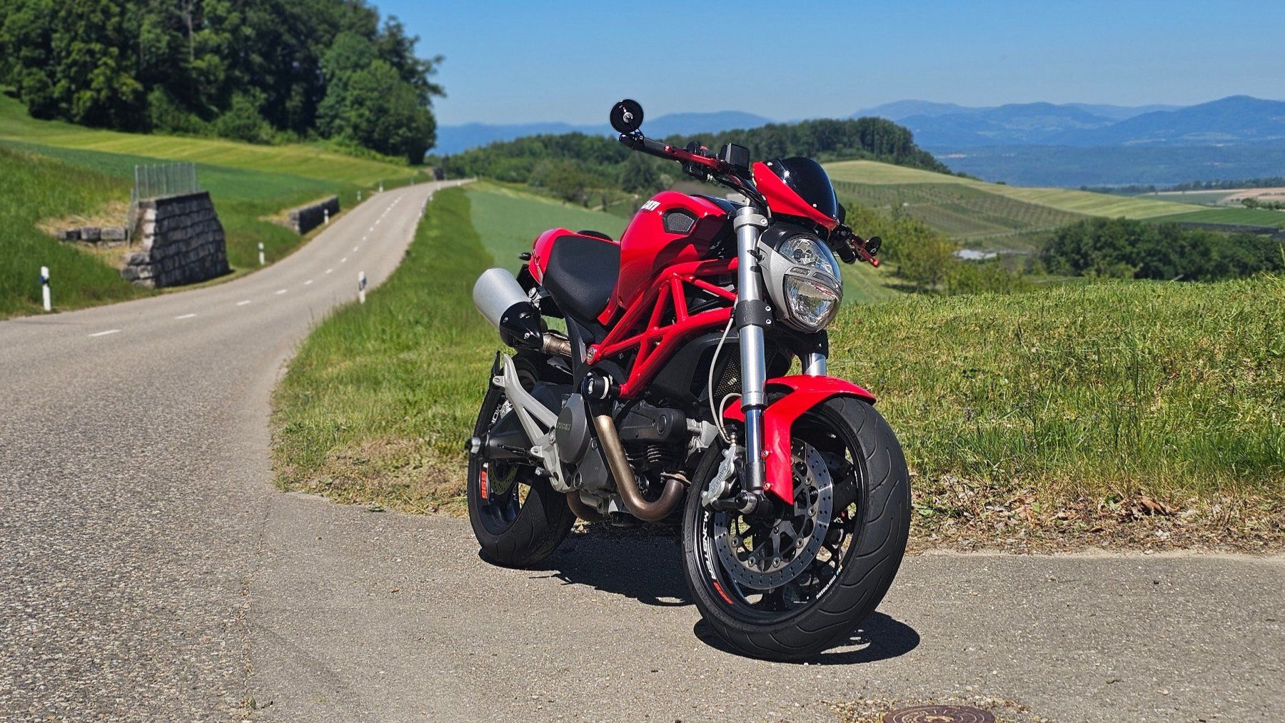 Ducati Strada: Ducati MONSTER 696 frisch ab MFK – Usato da Sissach venduto da Swagga 3