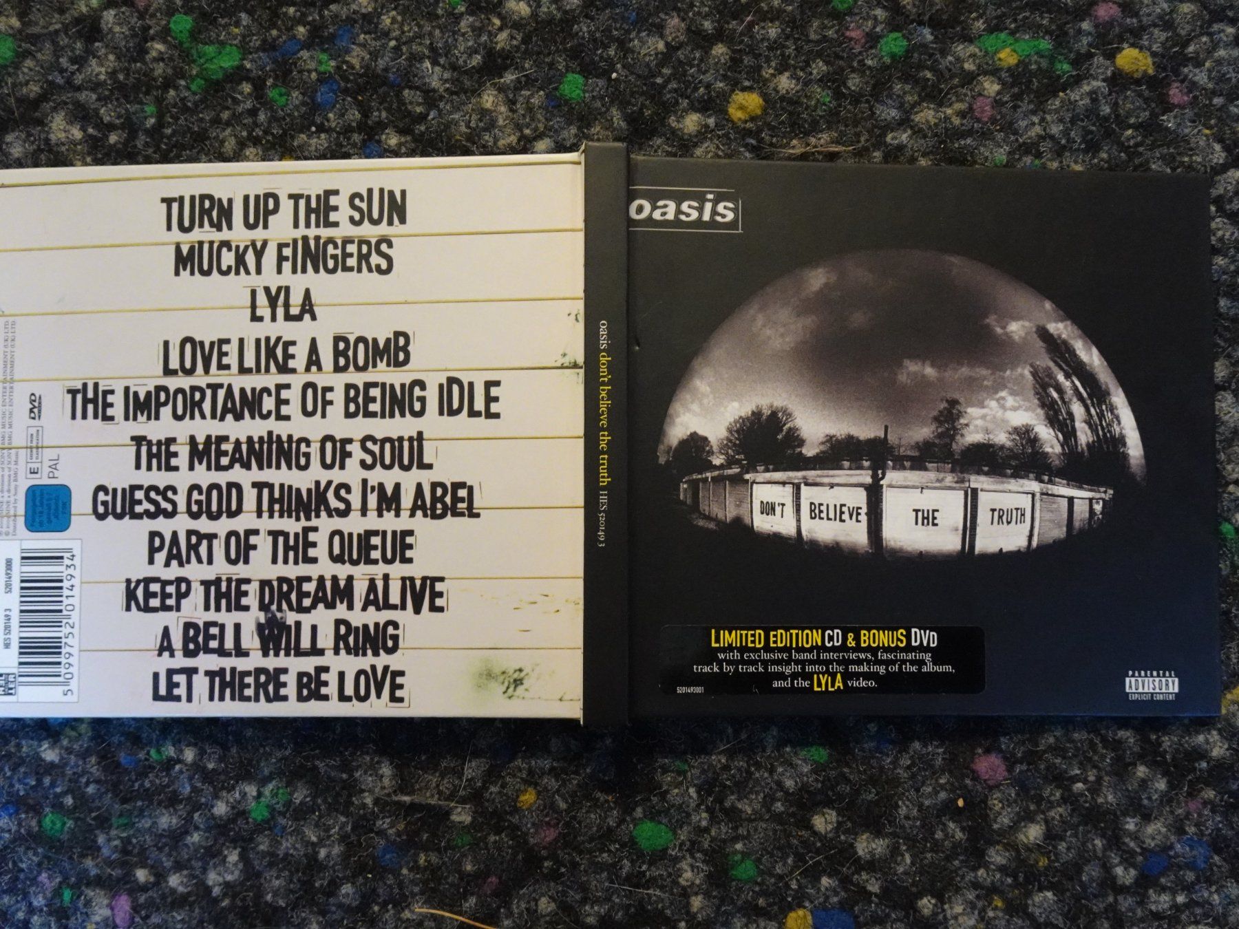 CDs: CD & DVD : Oasis – Gebraucht aus Lotzwil von Kiddis