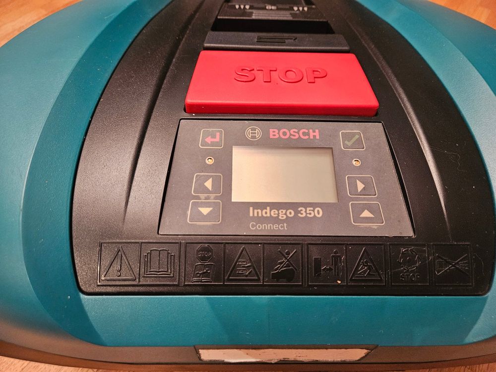 Bosch Indego Connect 350 inkl. ZubehÃ¶r und Garage (Gebraucht) in Oensingen fÃ¼r CHF 260 â mit 