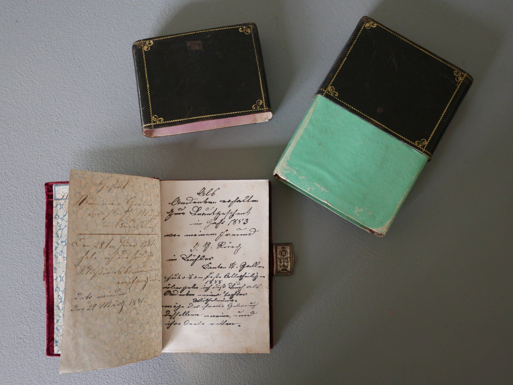 Libri: ANTIKES KATHOLISCHES GEBETSBUCH DATIERT 1853 – Usato da Balgach venduto da Zwischenraum 3