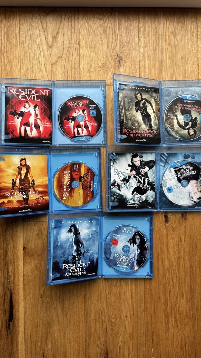 Tutti i DVDs: Resident Evil - 5 Filme - Blu-Ray – Usato da Weiach venduto da PatGianPro 2