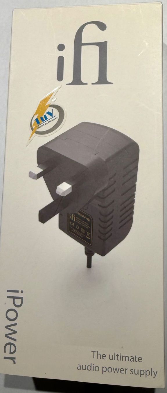 Caricabatterie: iFi Audio iPower 9V/ 1.5A – Usato da Stäfa venduto da Mdewolf 1