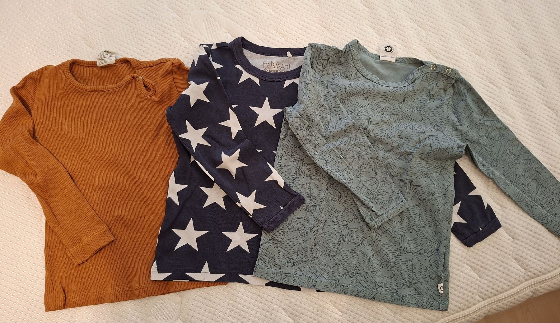 Lotti di vestiti: Pulli Set Bio – Usato da Grünenmatt venduto da princess_