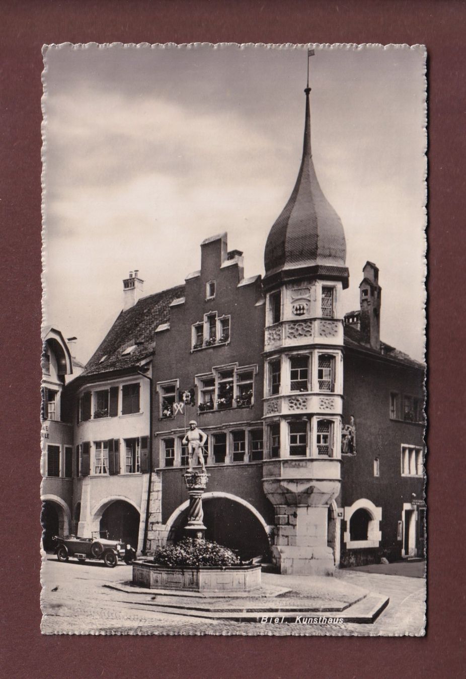 Cartoline postali: BIEL - Kunsthaus - Auto - 1944 – Usato da Pully venduto da nicecards-shop