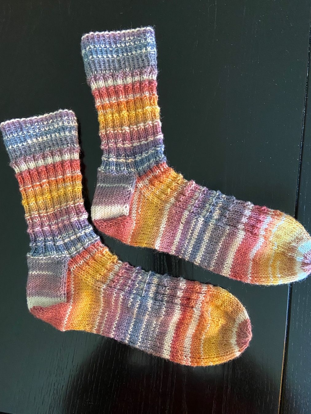 Calze: Socken handgestrickt Gr. 38/39 – Nuovo e nell'imballaggio originale da Grosshöchstetten venduto da Maschenshop