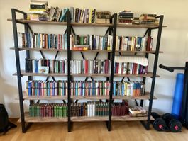 Grosses KALUNE DESIGN Bücherregal in sehr gutem Zustand 