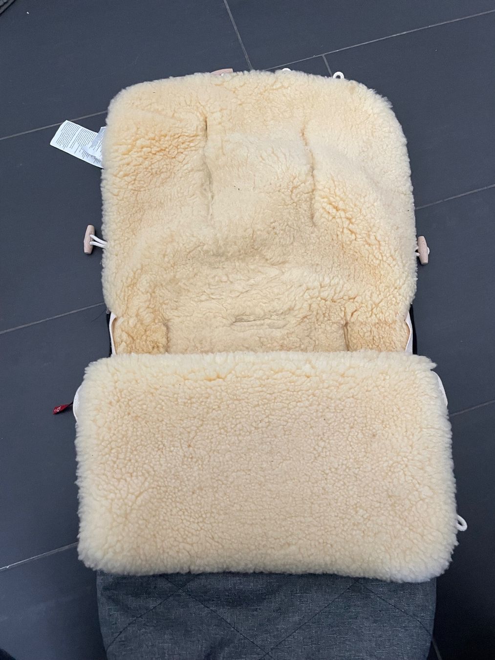 Sacs de couchage: Lammfellfusssack – D'occasion à Hausen AG par Hefe03 1