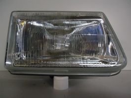 Opel Corsa A. Scheinwerfer rechts