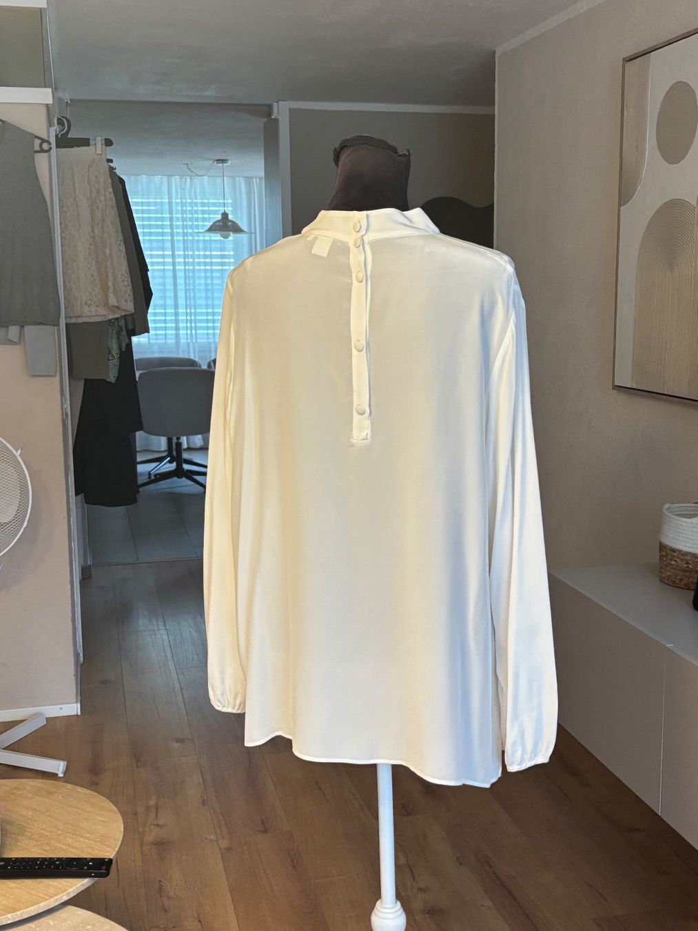 Eterna Chemisiers: 1863 Eterna Bluse 100% Seide – D'occasion à St. Margrethen SG par dijanaO 3