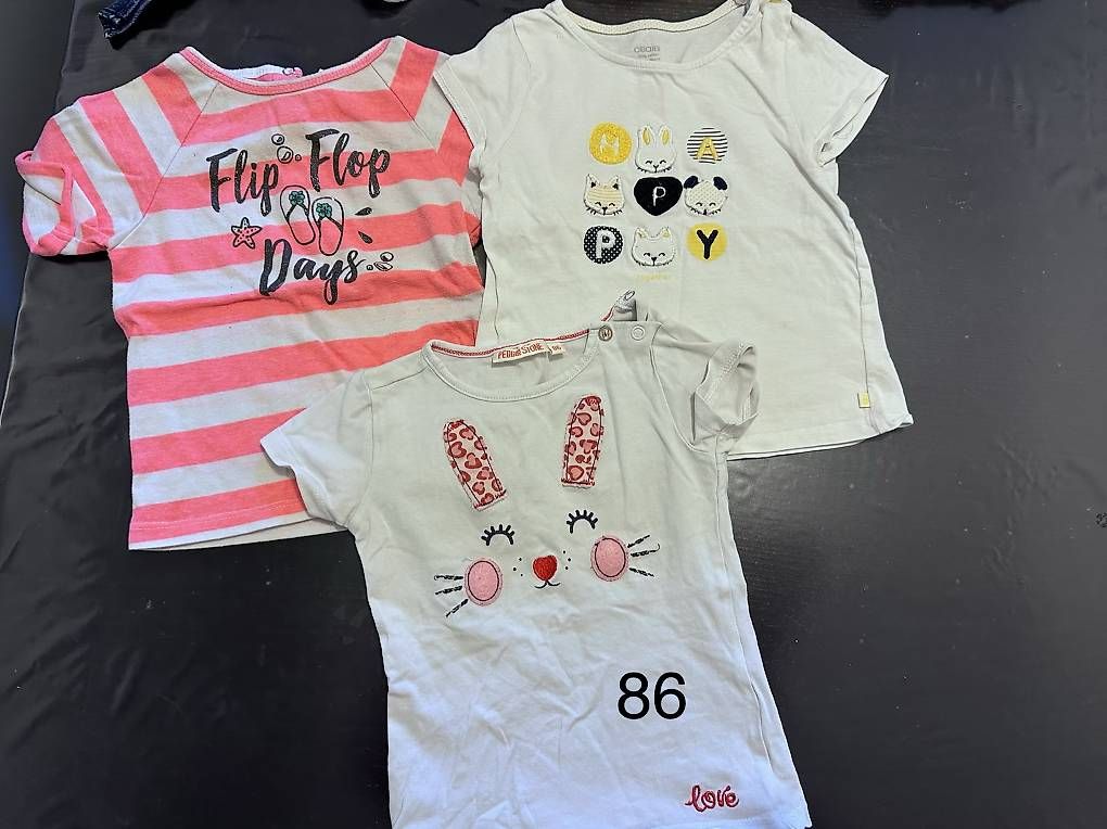 Camicie, Top & T-shirt: Gr.86 Baby-T-shirts – Usato da Kilchberg ZH venduto da lolena