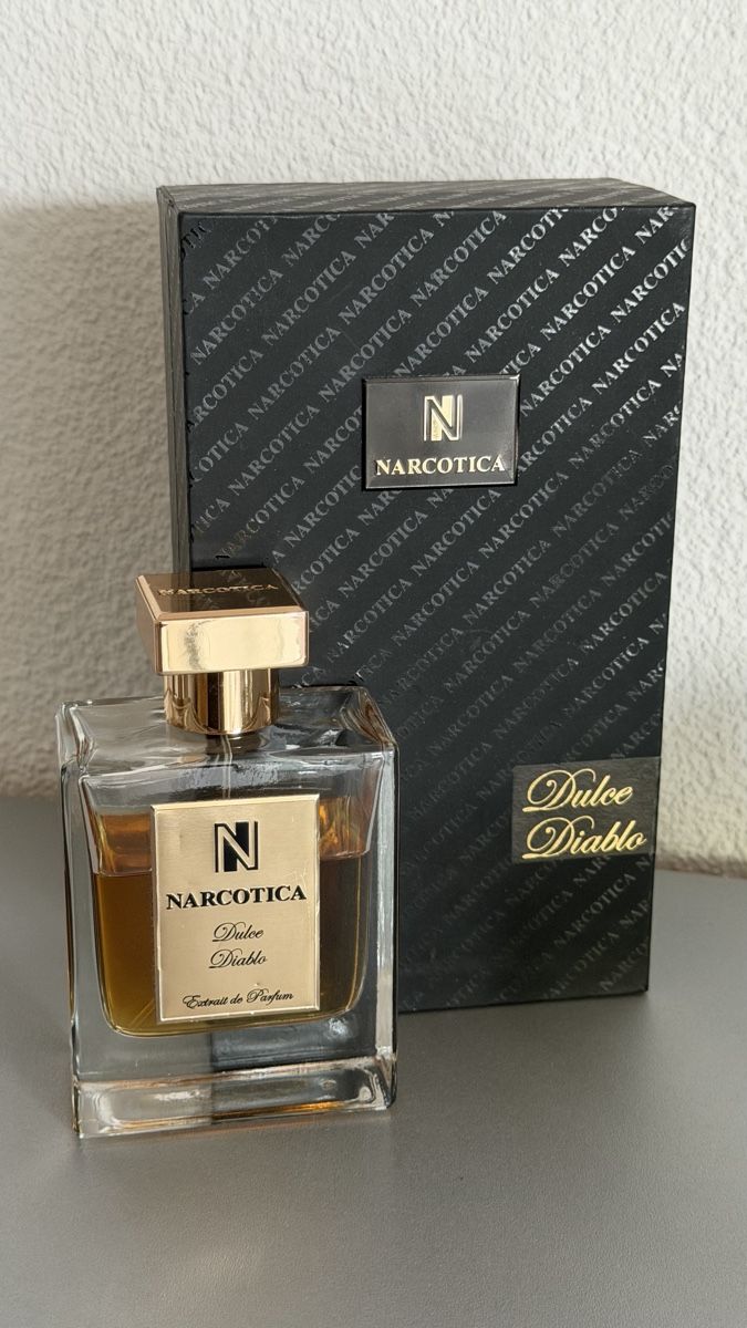 Profumi & Eau de Toilette: Narcotica Dulce Diablo Extrait de , 2 ml – Usato da Sursee venduto da nst_czk2