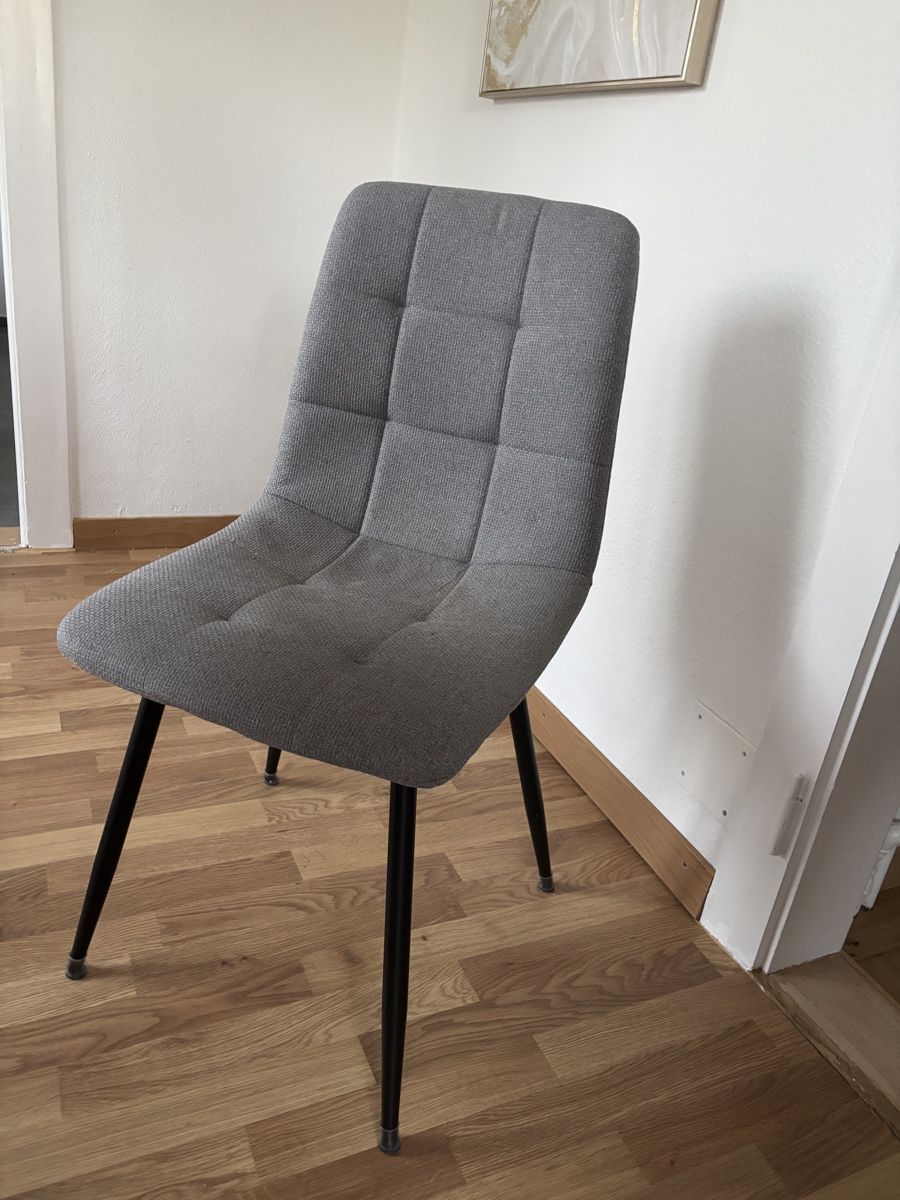 Conforama Chaises: Essstühle 7 Stück – D'occasion à Spiegel b. Bern par OccasionElektronik