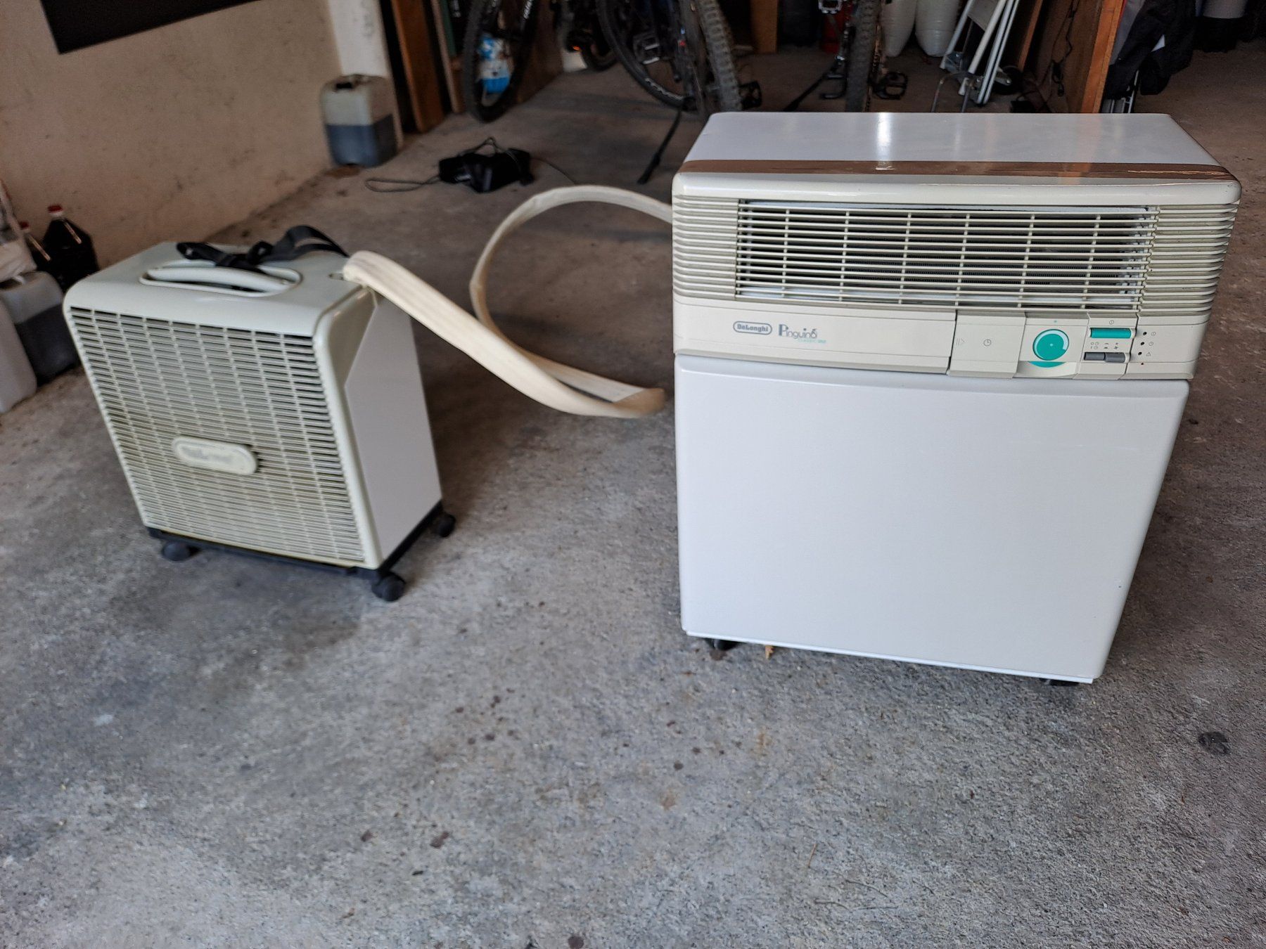 De'Longhi Condizionatori: Mobile Split-Klimaanlage De'Longhi Pinguino – Usato da Burg AG venduto da
