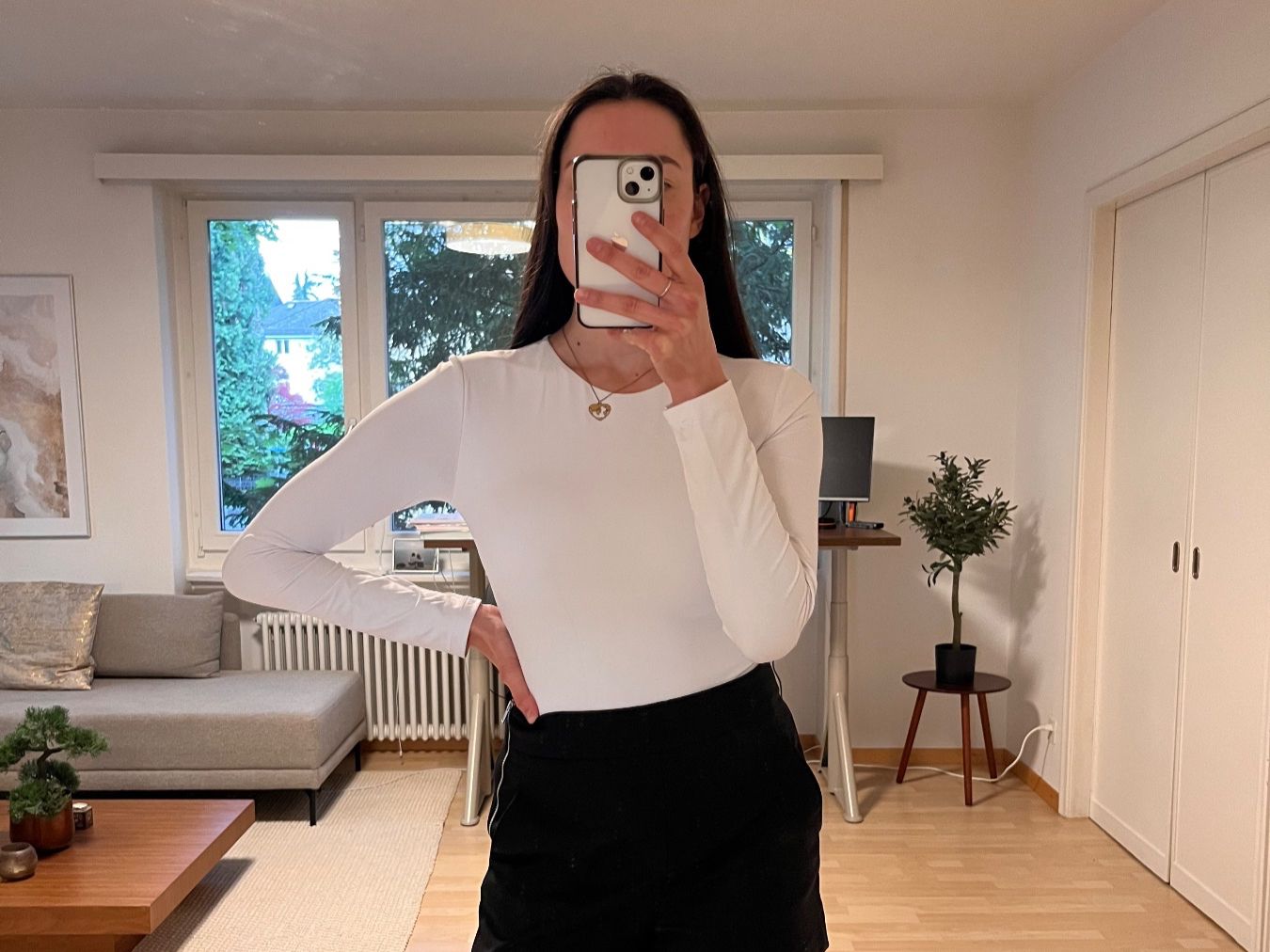 Tops: Schöner Body in weiss – Gebraucht aus Zürich von sim_j8hh 2