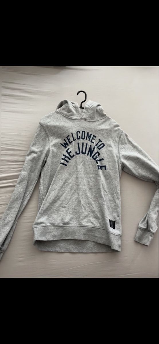 Maison Scotch Pullover & Sweatshirts: Scotch and Soda Pullover Grösse S – Gebraucht aus Winterthur von Davidloetscher
