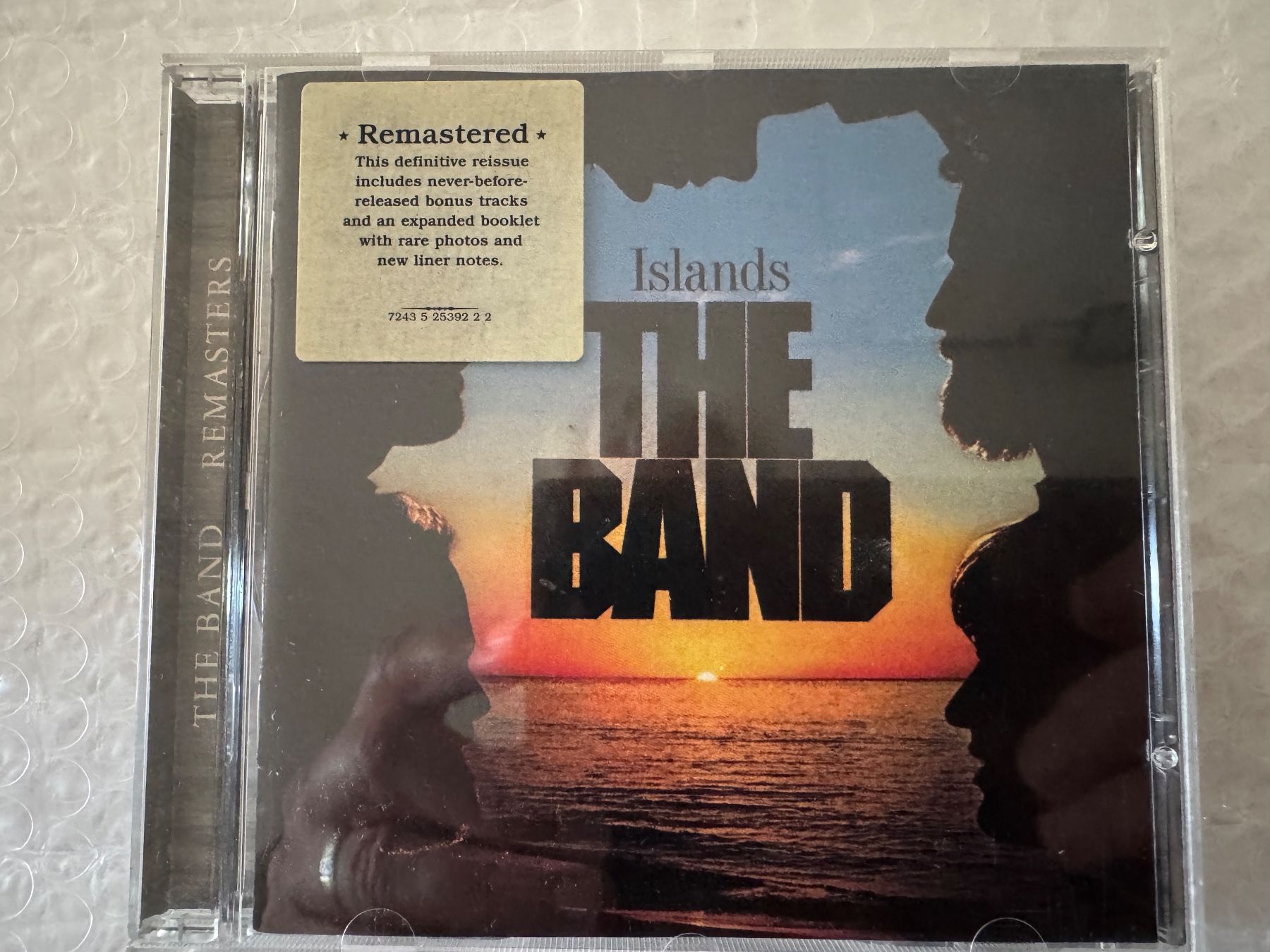CDs: The Band - Islands – Neu (gemäss Beschreibung) aus Duggingen von Kisha010