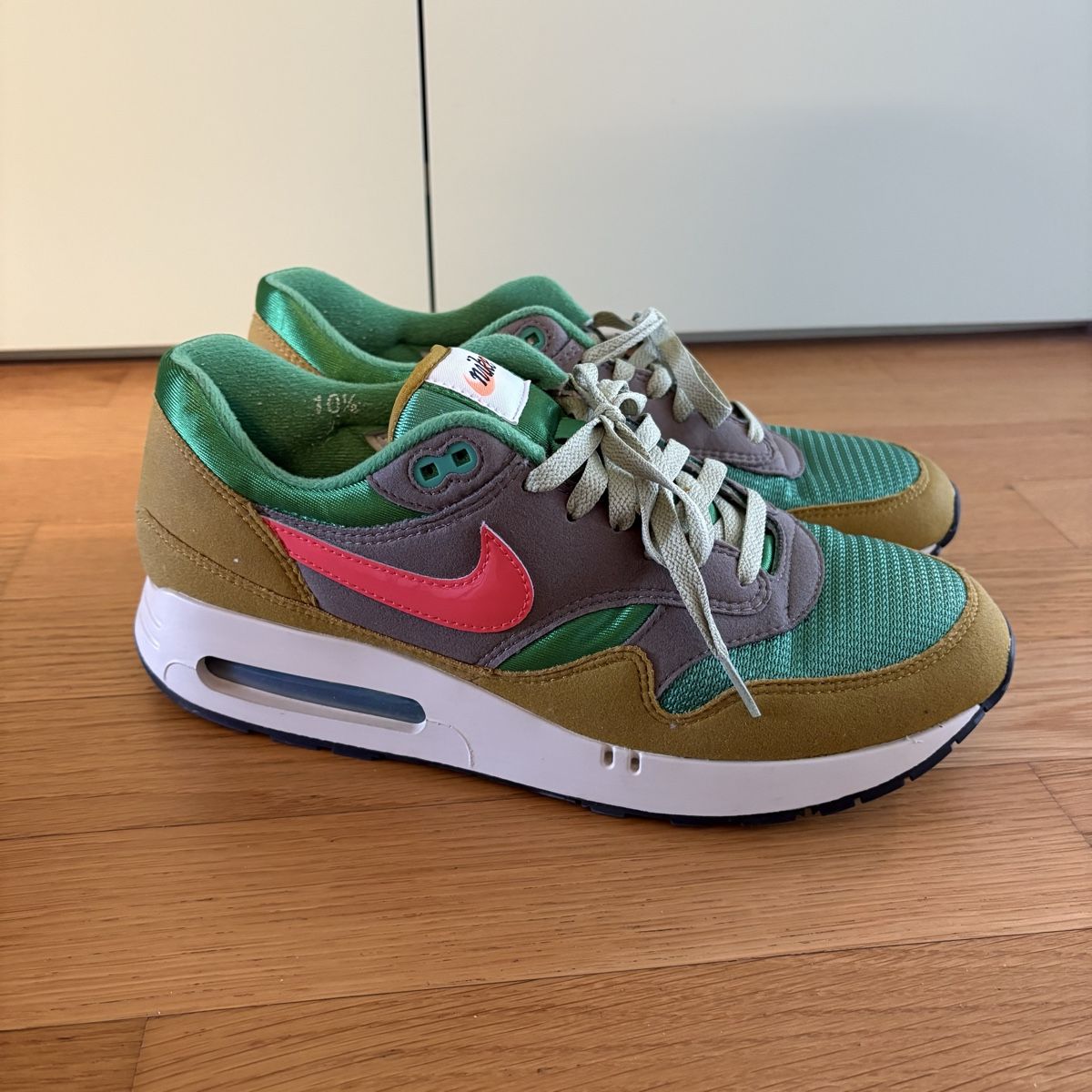 Nike Scarpe da uomo: Nike Air Max 1 86 Powerwall – Usato da Winterthur venduto da LaBodega 2