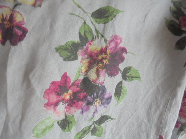 Giacche: Sommerjacke mit Kapuze Blumen – Usato da Hinwil venduto da Glasperlen 4