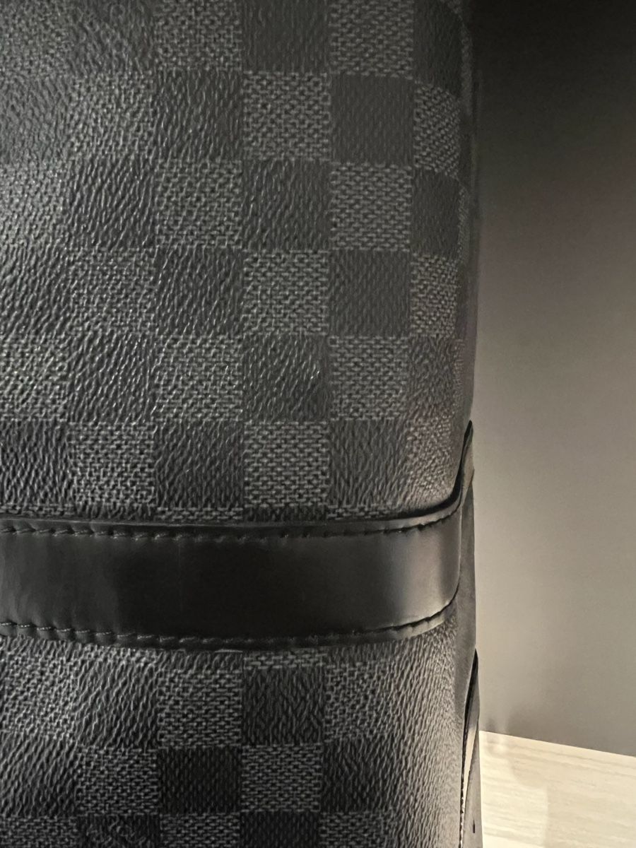 Louis Vuitton Borse: Louis Vuitton Keepall 45 mit Schulterriemen – Usato da Chur venduto da jov_b9cs 6