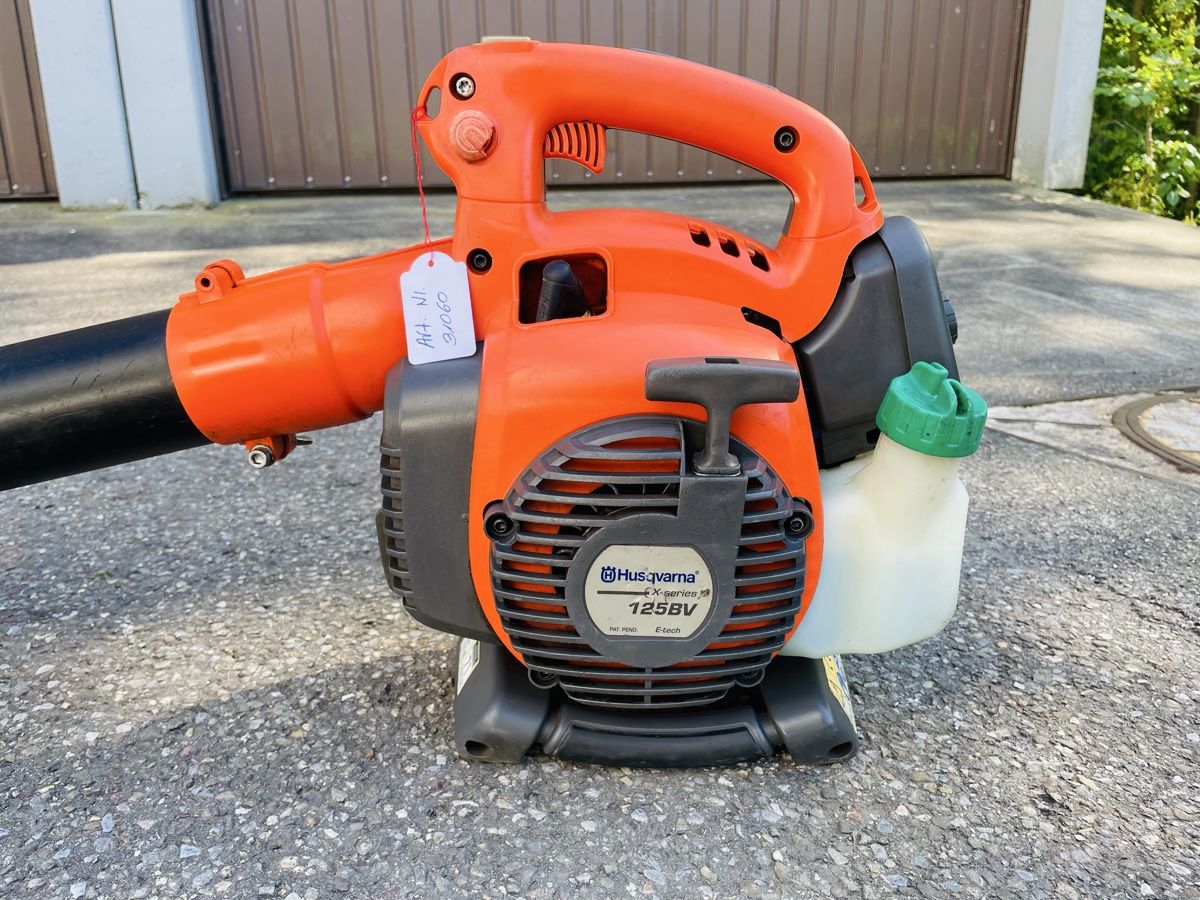 Soffiatori & Aspiratori per foglie: Laubbläser Husqvarna 125 BV – Usato da Würenlos venduto da Shop_Shop 3