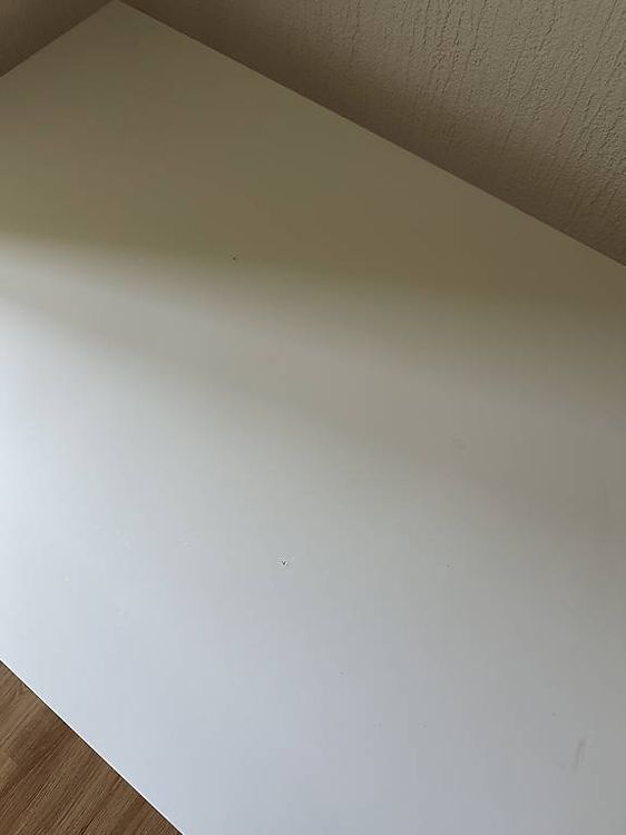 Scrivanie: Trotten 120x70 cm Sitz/Steh Schreibtisch – Usato da Oberwangen TG venduto da Samantha.Shirai 1