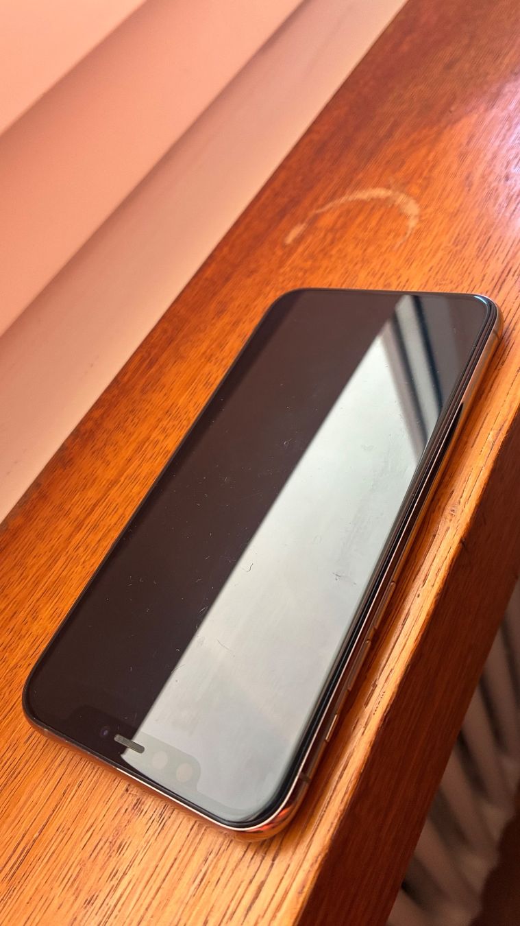 Apple Telefoni cellulari / Smartphones: iPhone 11 Pro 64gb used, 78% battery – Usato da Winterthur venduto da ale_2nnf 2