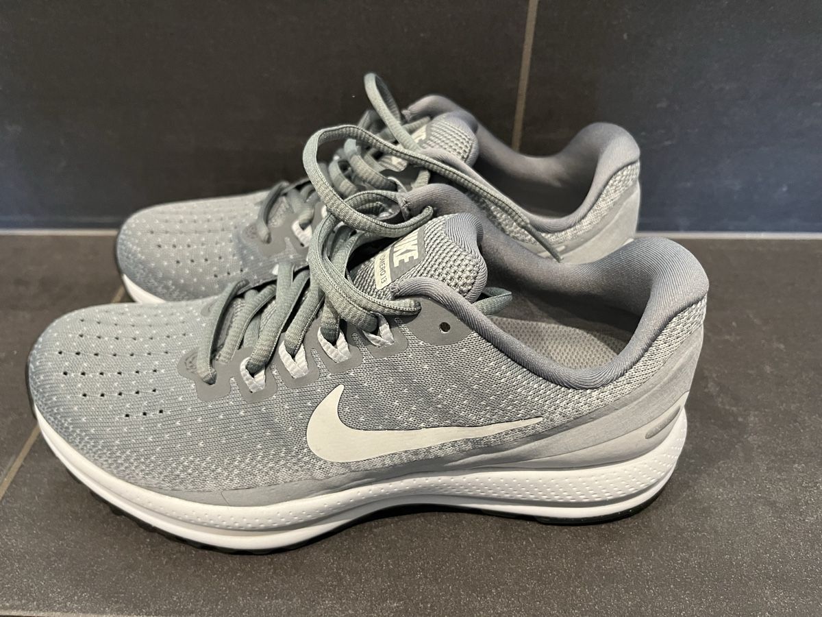 Scarpe da donna: Nike Turnschuhe 38 neu – Nuovo e nell'imballaggio originale da Eich venduto da nishablue