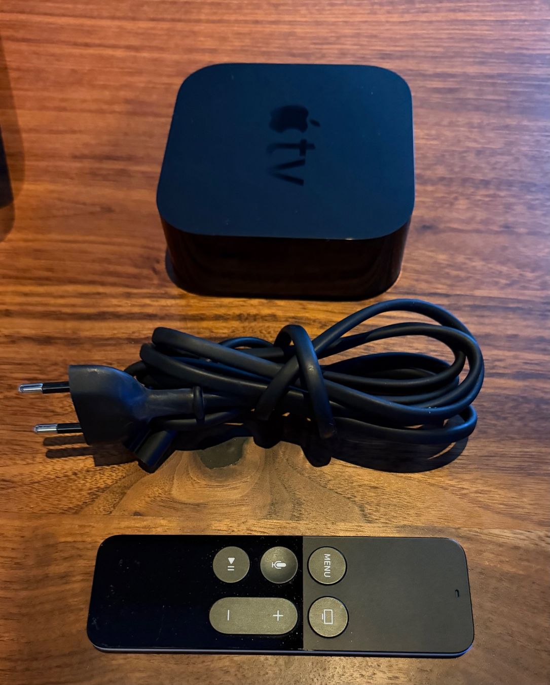 Apple Lettore multimediale & Streamer: Apple TV HD modèle A1625 – Usato da fribourg venduto da Micco
