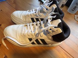 Adidas Schuhe 