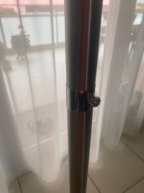 Lampade: Gebrauchte Stehlampe, dimmbar – Usato da Elgg venduto da Pisaem 3