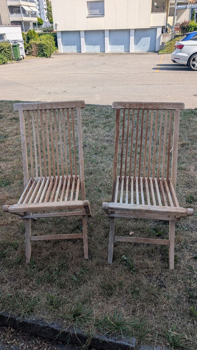 Ikea Set di tavolo e panche: Gartentisch und 2 Stühle Holz gebraucht – Usato da Bremgarten AG venduto da Tabea1108 1