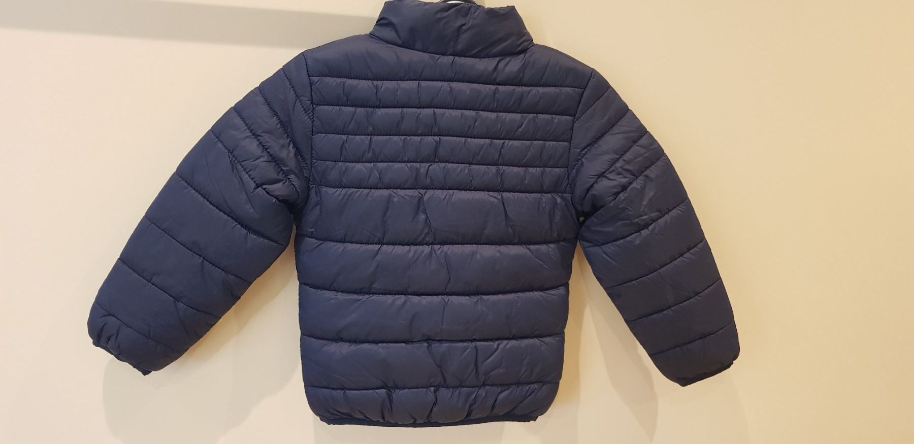 Giacche & Cappotti: Steppjacke Kinder dunkelblau Grösse 104 – Usato da Dietikon venduto da grafad 1