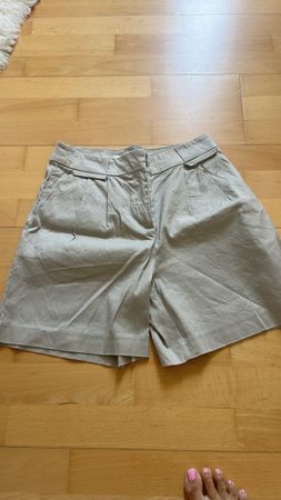 Kurze Hose Sommerhose beige Grösse 36