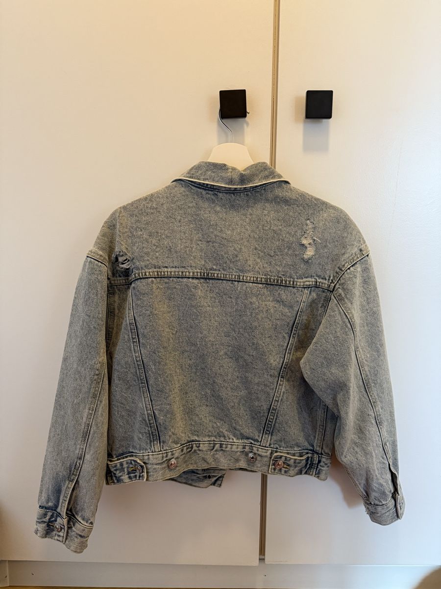 Mango Vestes: Mango Jeansjacke – D'occasion à Thun par Julia1406 2
