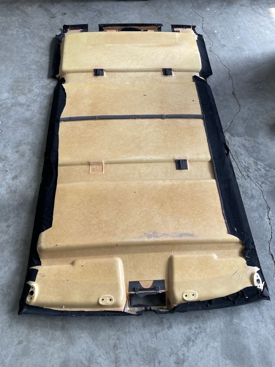 BMW Tutti pezzi di ricambio auto: BMW E30 Dachhimmel Touring – Difettoso da Rebstein venduto da strubel010 3
