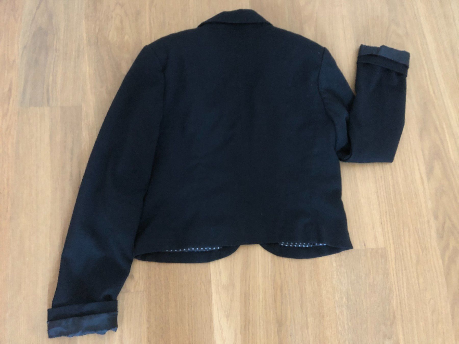 Giacche: 2x mega coole Kurzblazer in grau/schwarz – Usato da Grindel venduto da mstalz 5