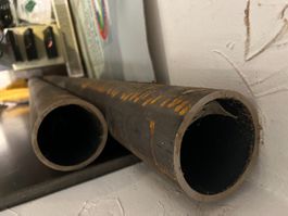 Stahlrohre zwei Stück Rundrohr Metall TOP ZUSTAND