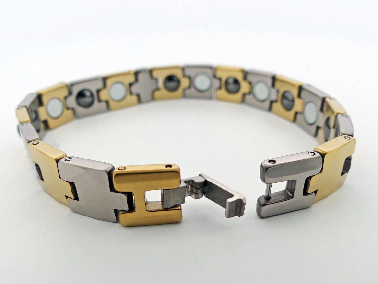 Armbänder & -reifen: Armband aus Edelstahl und Titanium – Neu und originalverpackt aus Matten b. Interlaken von kero71 2