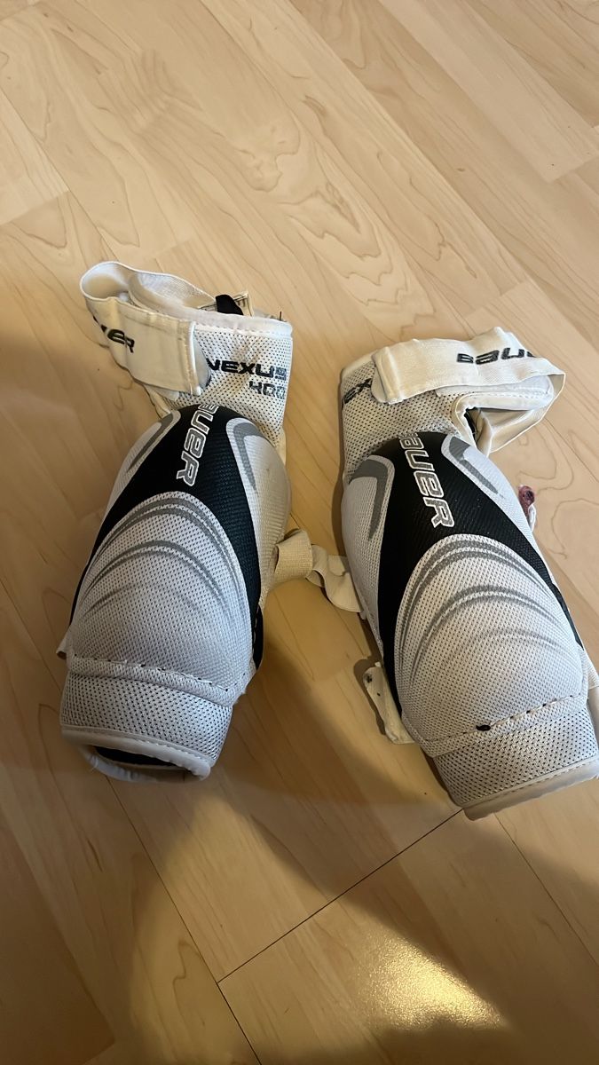 Bauer Protezioni & Imbottiture: Bauer Hockey Ellbogenschützer Grösse L – Usato da Zürich venduto da andoria1988