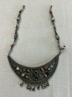 Vintage Tribal / Ethno Latz-Halskette mit Schmucksteinen