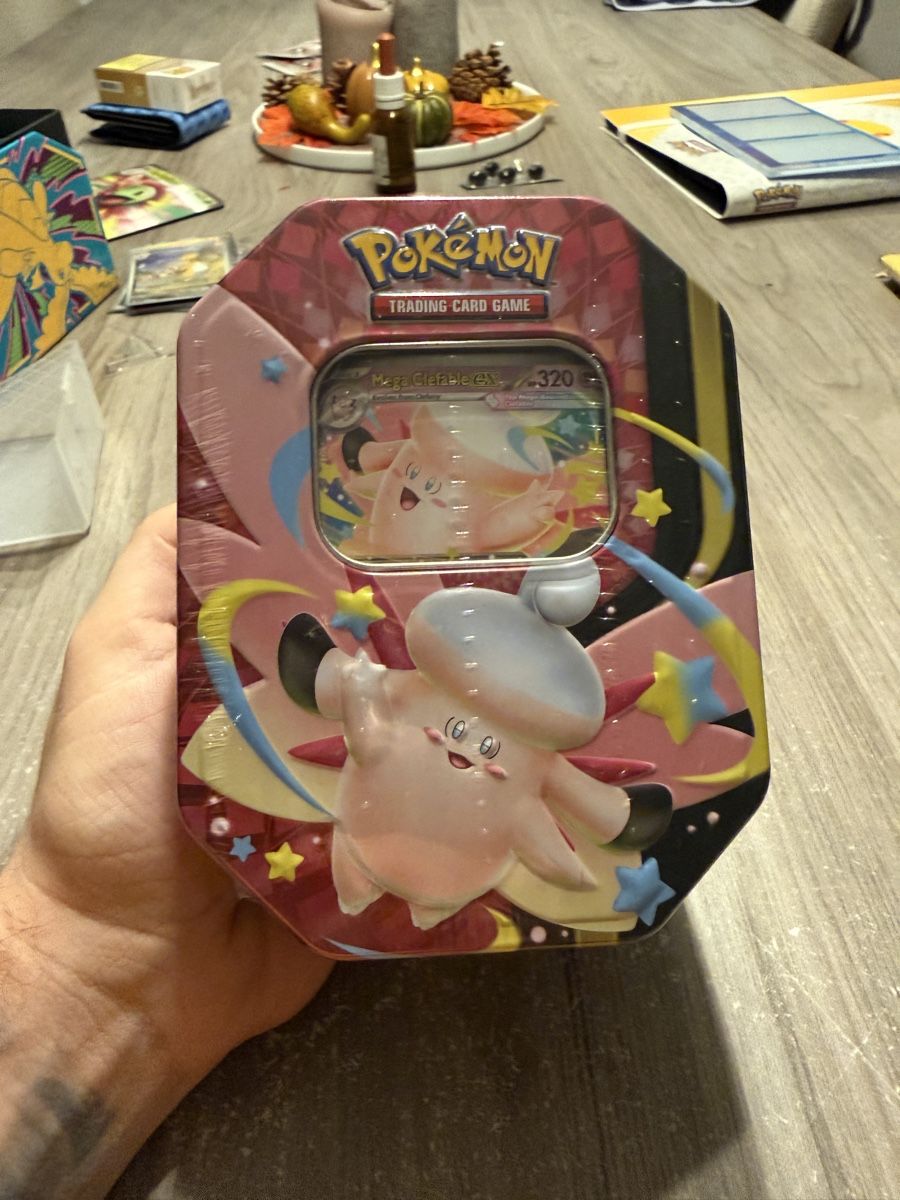 Pokémon Sammelbilder & Trading cards: 2x Mega Moonlit Tin sealed – Neu und originalverpackt aus Cham von genti147 2