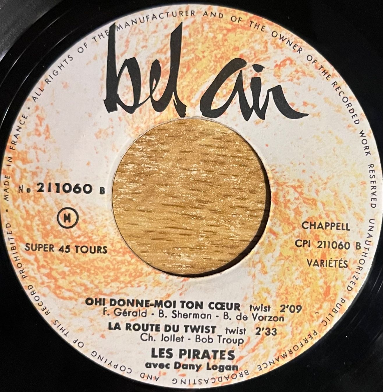 Dischi in vinile: LES PIRATES AVEC DANY LOGAN - TWIST DE PARIS – Usato da Bussigny venduto da vinyl-pas-cher 3