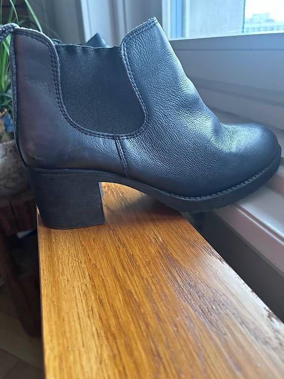 Chaussures femmes: Stiefelette von noiz. in 39 – D'occasion à Bern par viddra 2