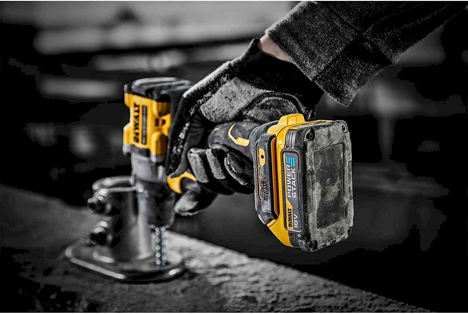 Dewalt Bohrmaschinen: DeWalt DCD805NT-XJ Schlagbohrschrauber – Neu und originalverpackt aus Bottighofen von zaap 4