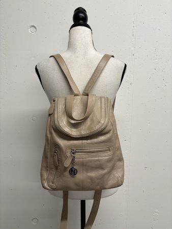 NIKA Lederrucksack in beige