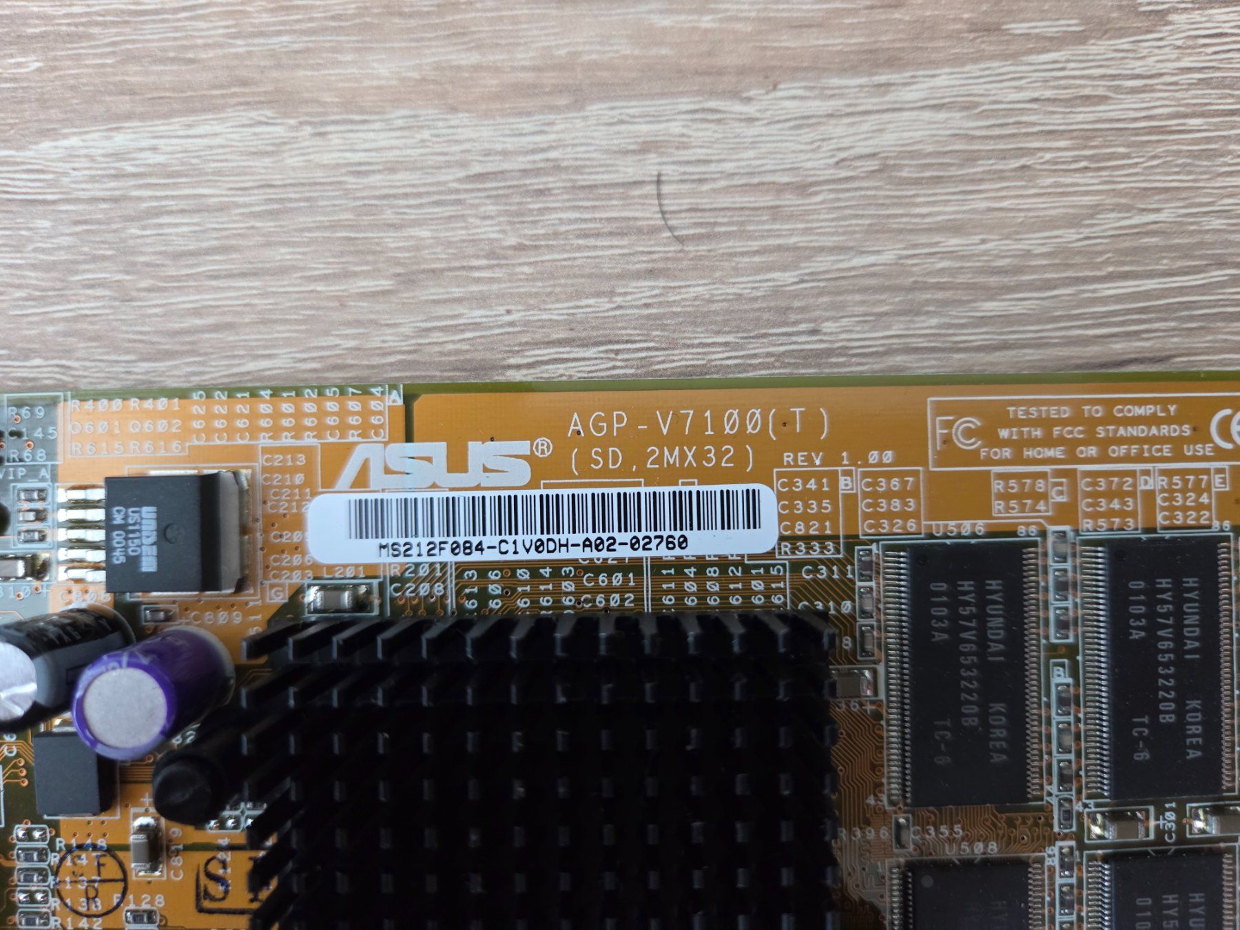 Asus Schede grafiche: Graphic card AGP ASUS V7100 32MB - PC – Usato da Carouge GE venduto da Gasco 1