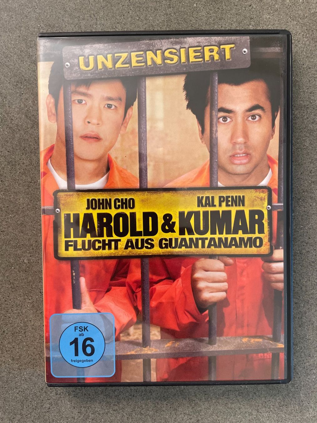 Tutti i DVDs: DVD Harold & Kumar Flucht aus Guantanamo – Usato da Zofingen venduto da angito 1