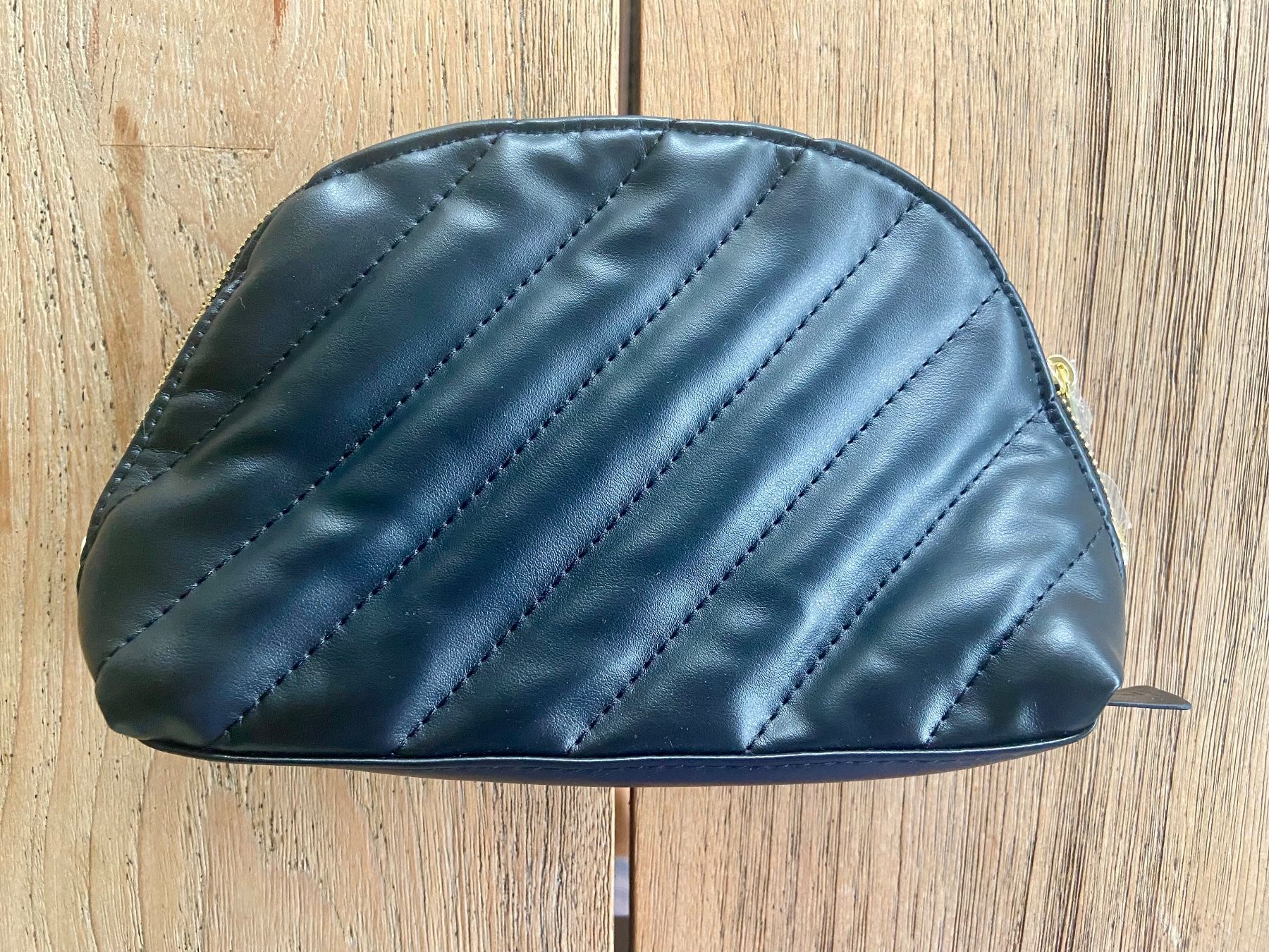 Kosmetikkoffer: YSL Kosmetiktasche – Neu (gemäss Beschreibung) aus Widnau von Imani