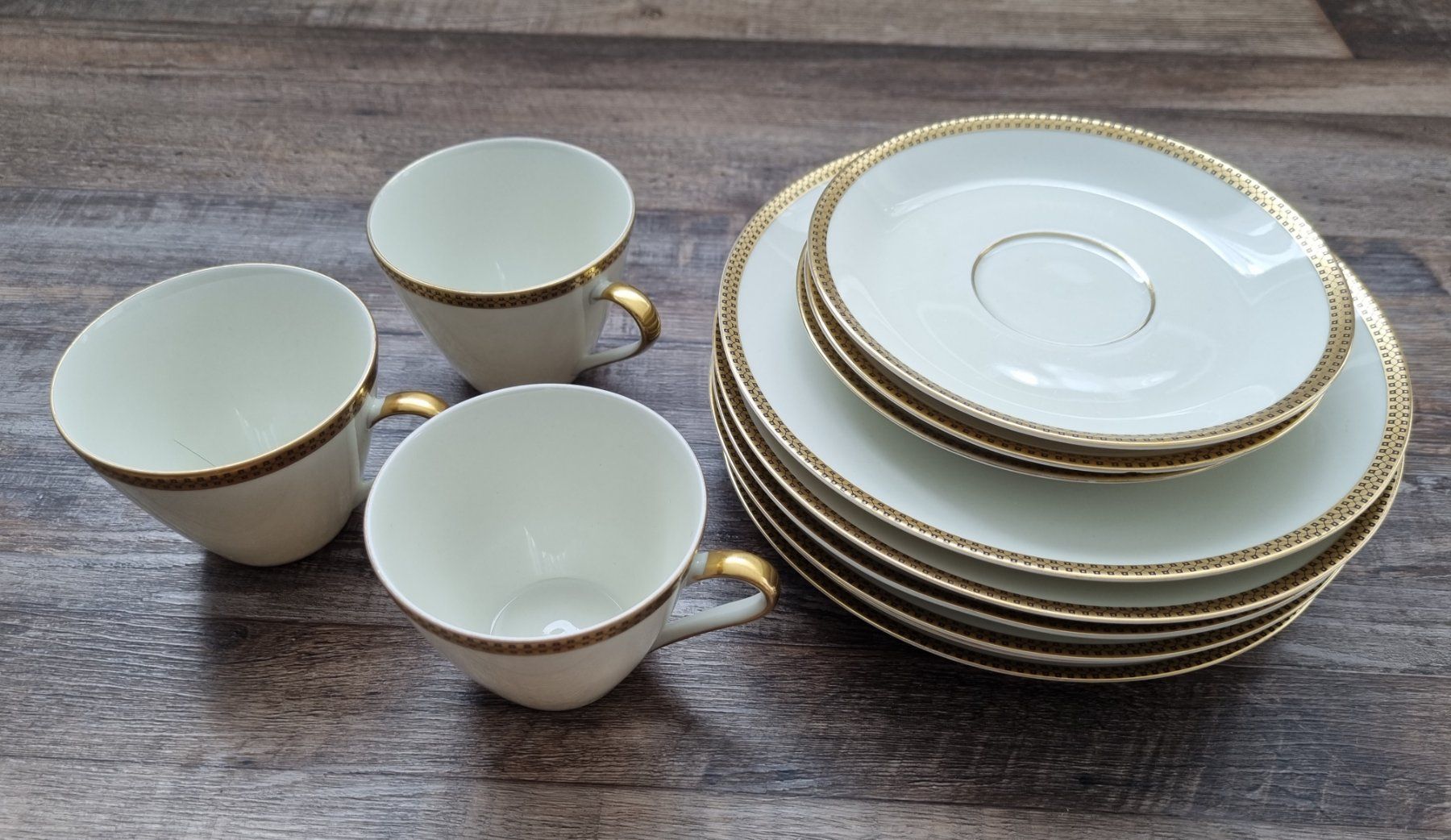 Set di piatti: Kaffeegeschirrset "Mitterteich Bavaria" – Usato da Gams venduto da tischi97